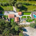 Rural Natura Фермерский дом Лейрия