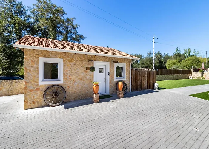 农家乐 Rural Natura 莱里亚